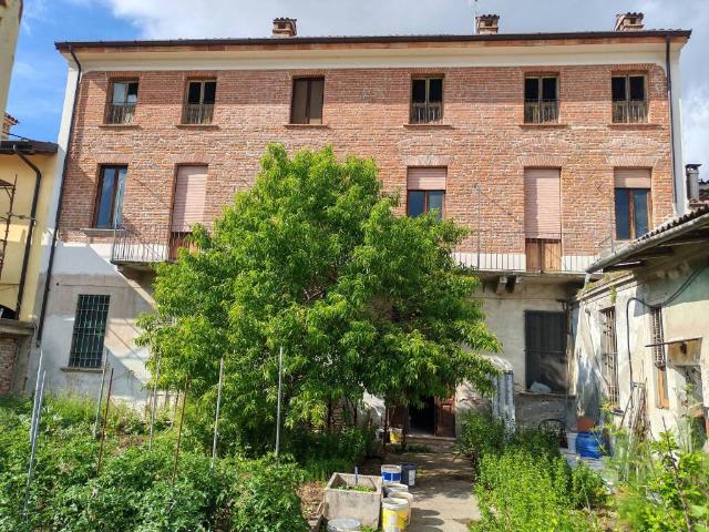 Casa indipendente in vendita a Vescovato CR