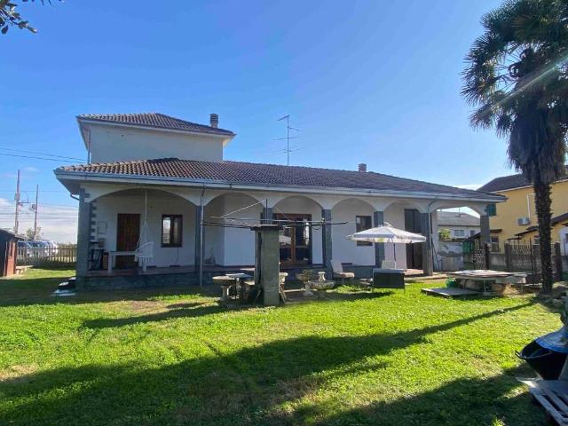 Casa indipendente in vendita a Vespolate NO