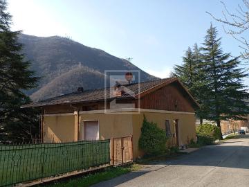 Casa Indipendente in vendita a Vestone