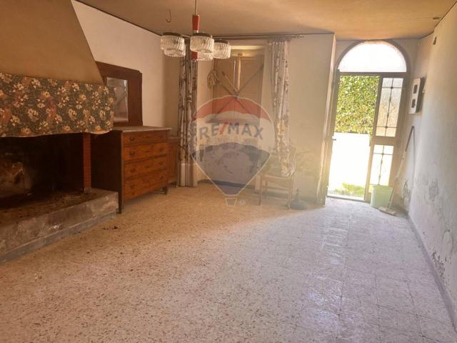 Casa indipendente in vendita a Viterbo