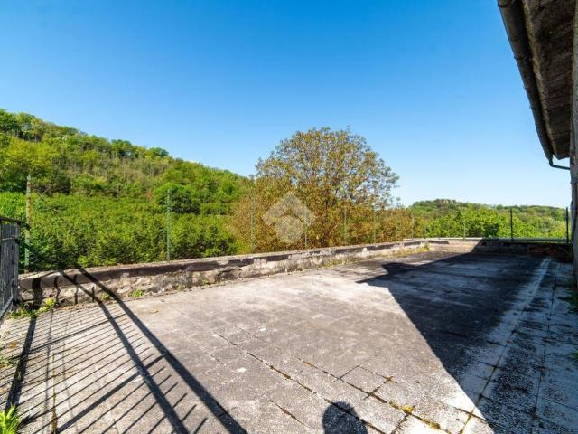 Casa indipendente in vendita a Vitorchiano VT