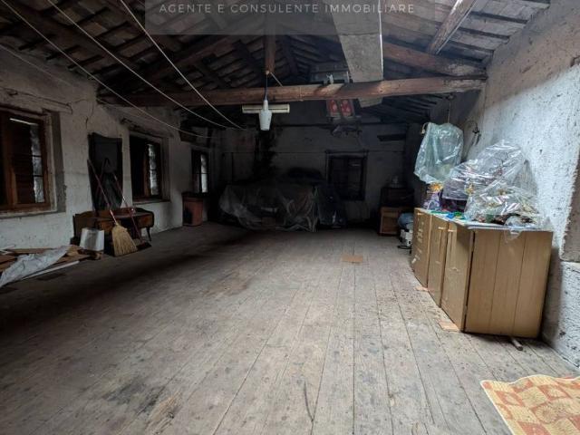 Casa indipendente in vendita a Vittorio Veneto TV