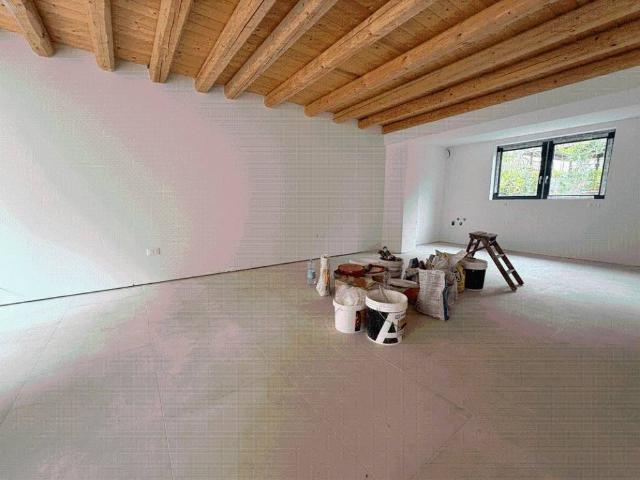 Casa indipendente in vendita a Vittorio Veneto TV