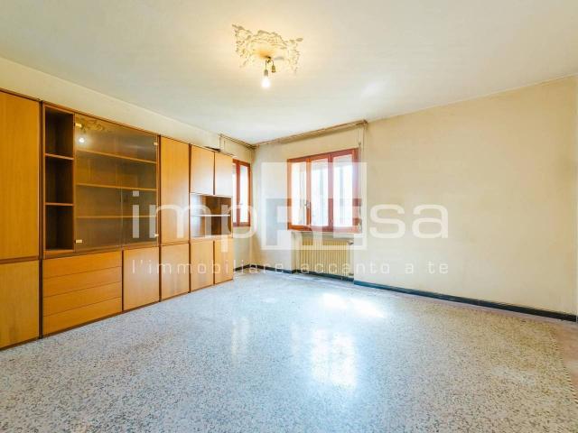 Casa indipendente in vendita a Vittorio Veneto