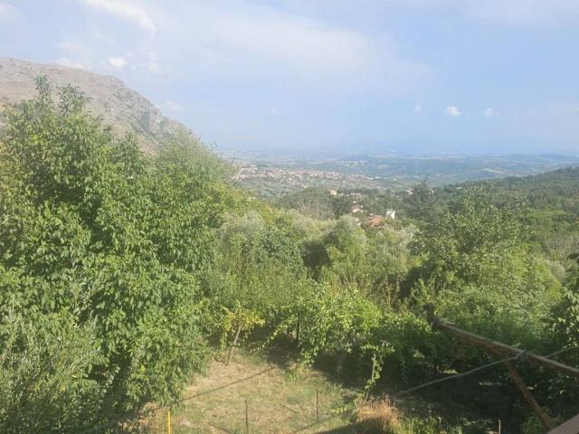 Casa indipendente in vendita a Vitulano BN