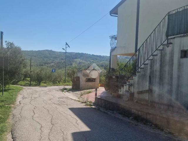 Casa indipendente in vendita a Vitulano BN