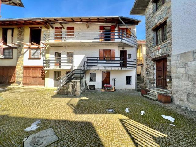 Casa indipendente in vendita a Viù TO