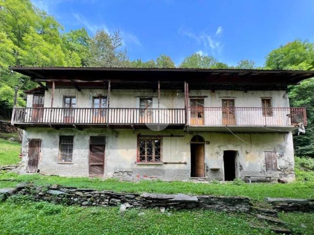 Casa indipendente in vendita a Viù TO