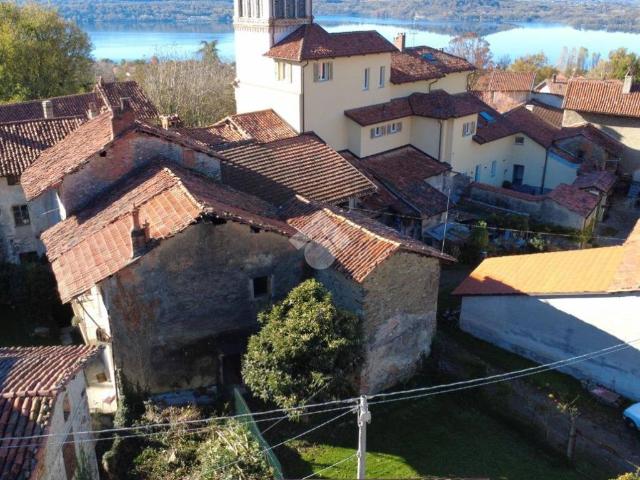 Casa indipendente in vendita a Viverone BI