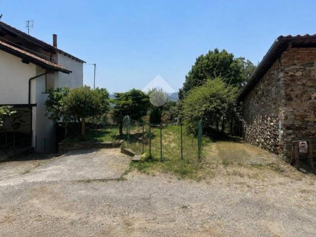 Casa indipendente in vendita a Viverone BI