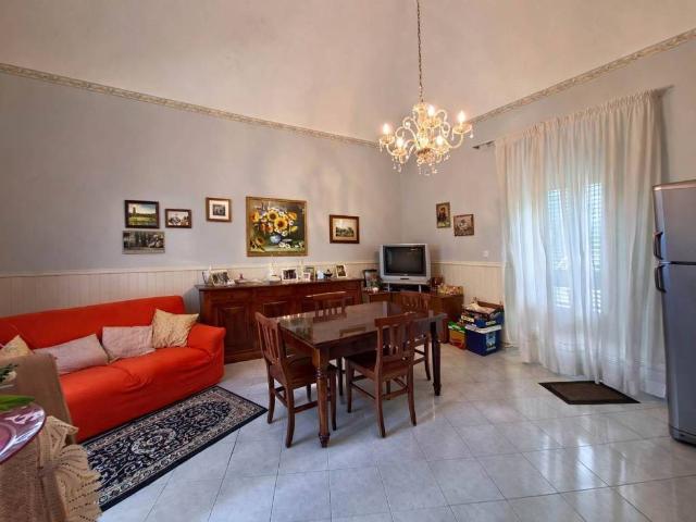 Casa indipendente in vendita a Viagrande CT