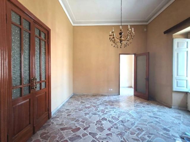 Casa indipendente in vendita a Viagrande CT