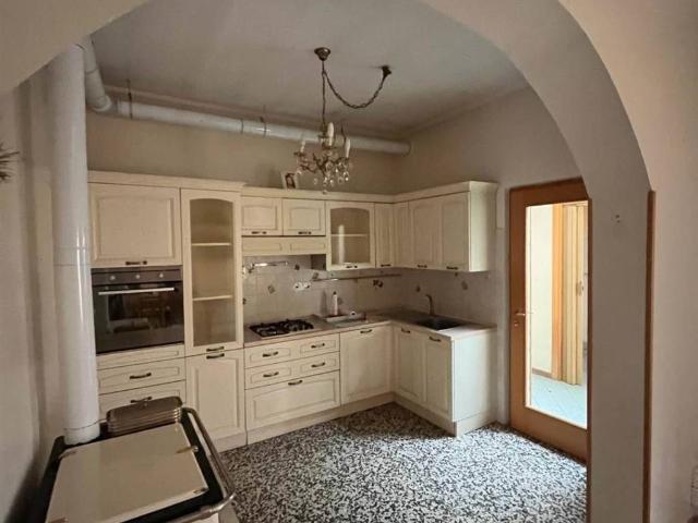 Casa indipendente in vendita a Viadana MN