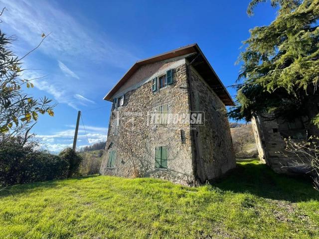 Casa indipendente in vendita a Viano