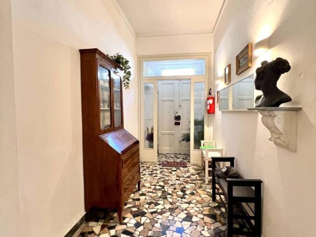 Casa indipendente in vendita a Viareggio LU