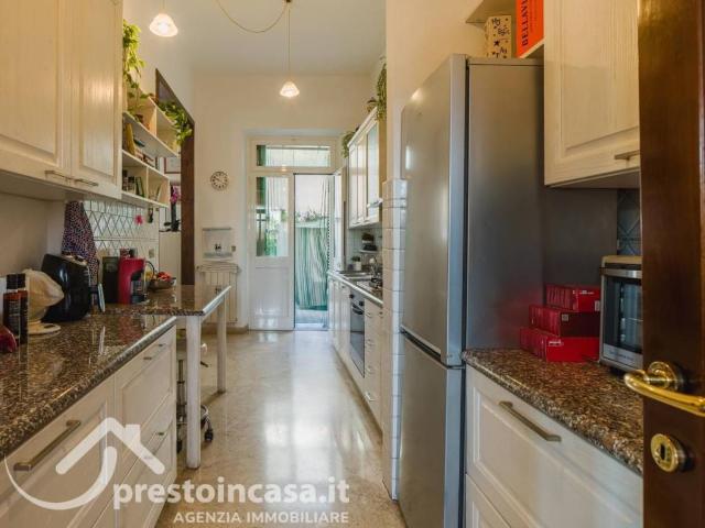 Casa indipendente in vendita a Viareggio LU