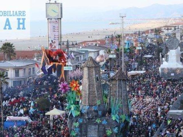Casa indipendente in vendita a Viareggio LU