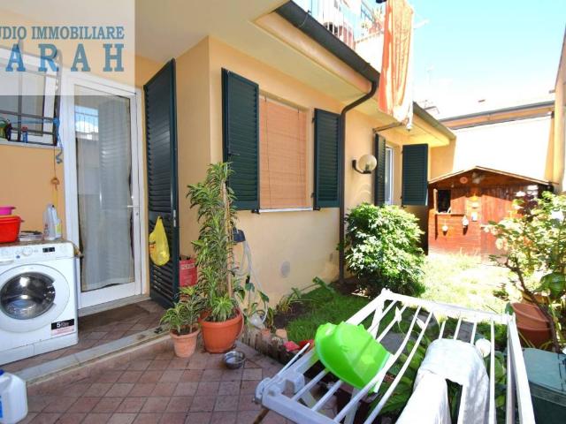 Casa indipendente in vendita a Viareggio LU