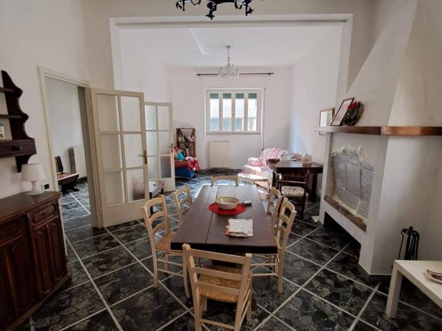 Casa indipendente in vendita a Viareggio LU