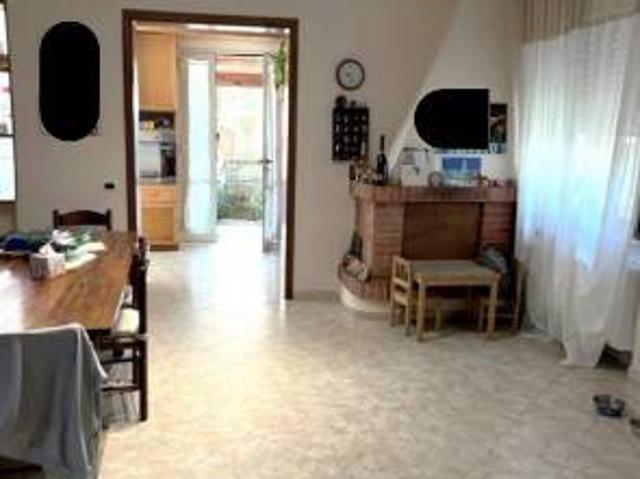 Casa indipendente in vendita a Viareggio LU