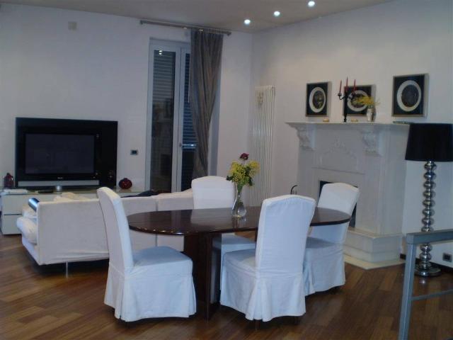 Casa indipendente in vendita a Viareggio LU