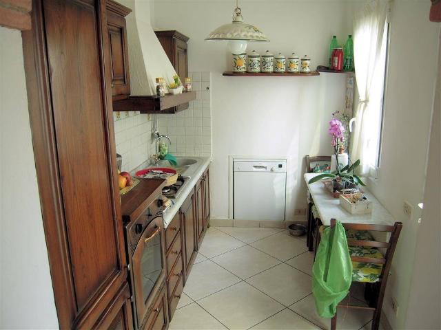 Casa indipendente in vendita a Viareggio LU