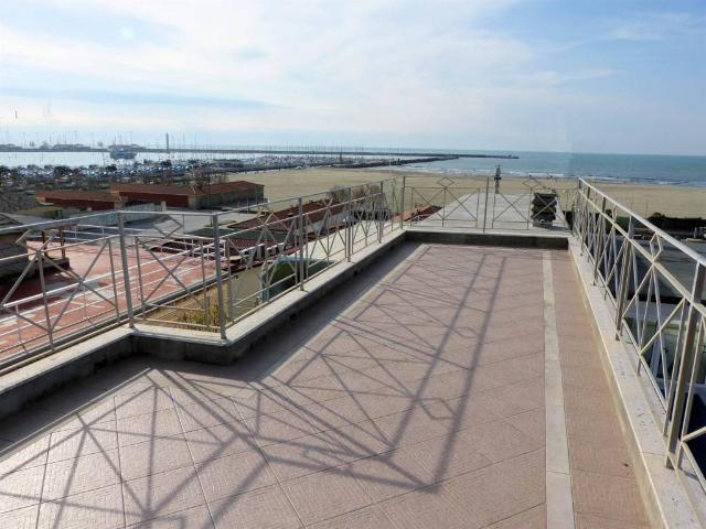Casa indipendente in vendita a Viareggio LU