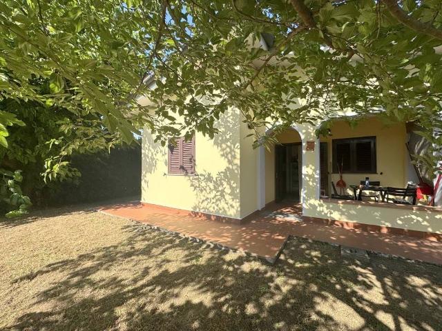 Casa indipendente in vendita a Viareggio LU