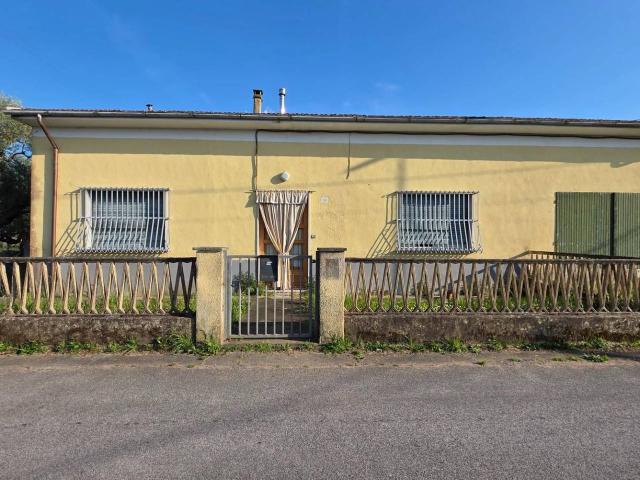 Casa indipendente in vendita a Viareggio