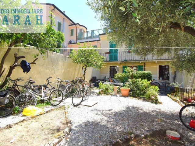 Casa indipendente in vendita a Viareggio
