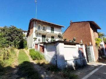 Casa indipendente in vendita a Viarigi AT