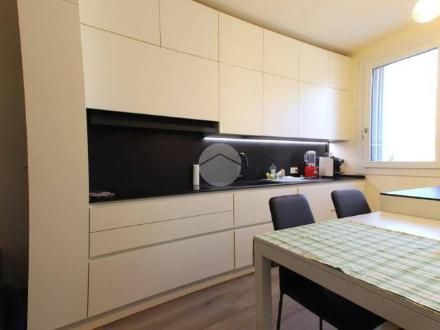 Casa indipendente in vendita a Vicenza VI