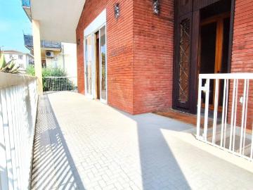 Casa indipendente in vendita a Vicenza VI