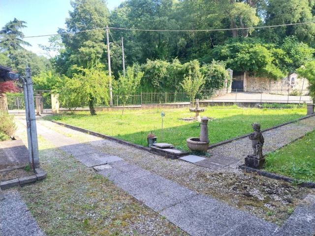 Casa indipendente in vendita a Vicenza VI