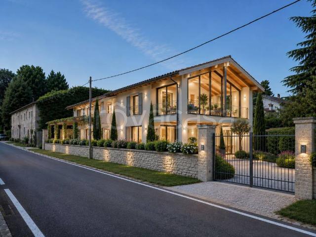 Casa indipendente in vendita a Vicenza via dei Laghi, 171, Laghetto