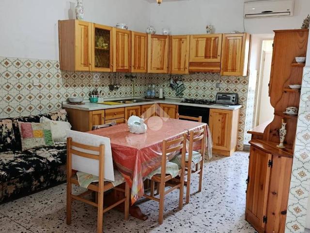 Casa indipendente in vendita a Vico nel Lazio FR