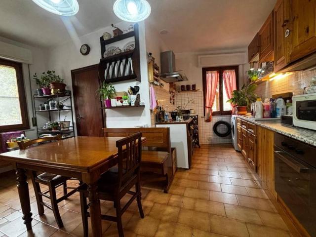 Casa indipendente in vendita a Vicopisano PI