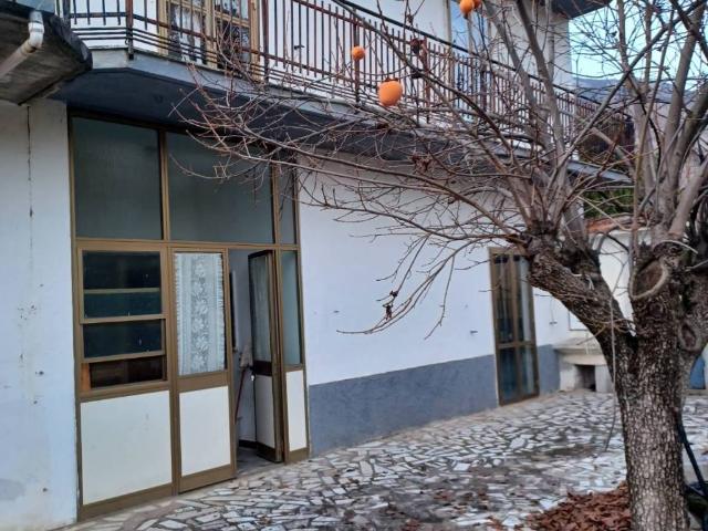 Casa indipendente in vendita a Viggiano PZ