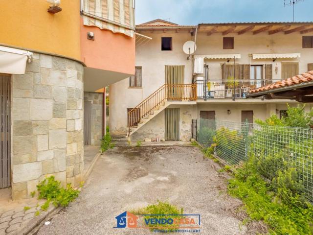 Casa indipendente in vendita a Vignolo CN