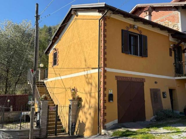 Casa indipendente in vendita a Vignolo CN