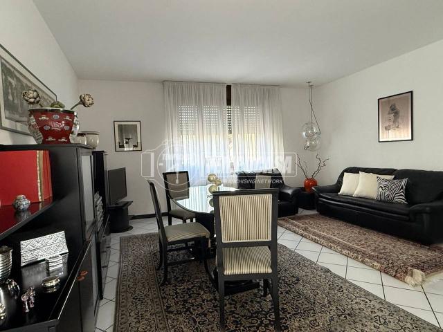Casa indipendente in vendita a Villa Cortese