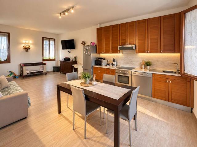 Casa indipendente in vendita a Villa Bartolomea VR