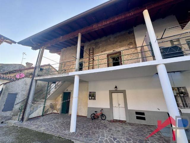 Casa indipendente in vendita a Villa d'Adda BG