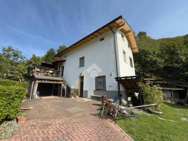 Casa indipendente in vendita a Villa di Tirano SO