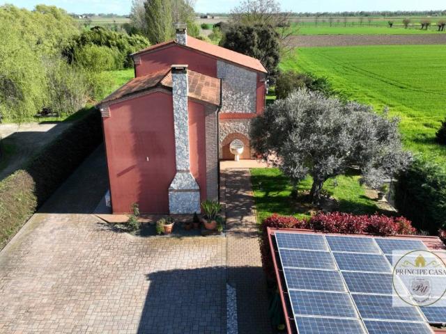 Casa indipendente in vendita a Villa Estense PD