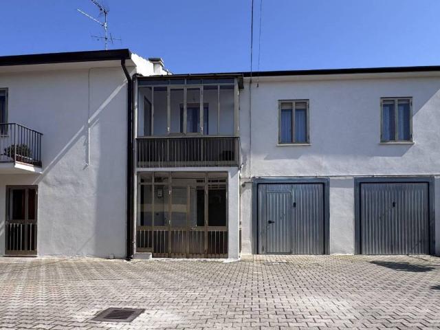Casa indipendente in vendita a Villa Estense PD