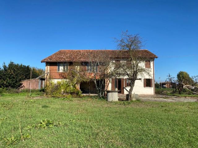 Casa indipendente in vendita a Villa Estense PD