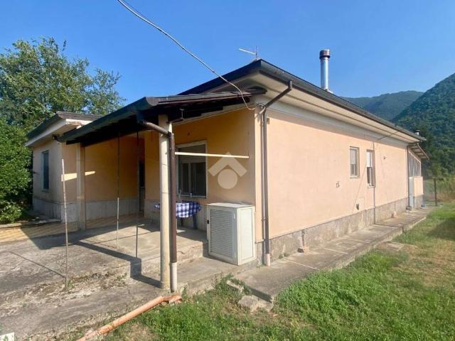 Casa indipendente in vendita a Villa Latina FR