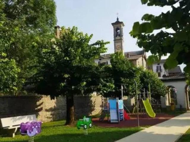 Casa indipendente in vendita a Locatello BG