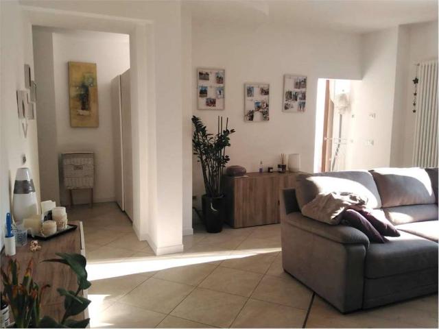 Casa indipendente in vendita a Villa Lagarina TN